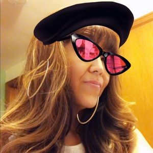 Meet your Posher, Akemi